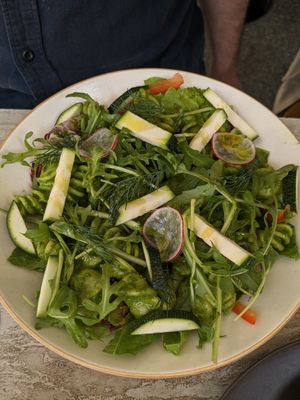 Pesto pasta at Food Does Matter 푸드더즈매터 in Seoul