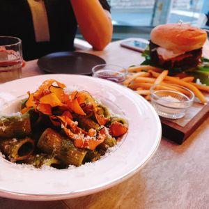 Pasta..i think it was kale pesto? at Food Does Matter 푸드더즈매터 in Seoul