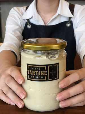 Vegan hummus at Tartine Saigon - Binh Thanh in Ho Chi Minh City