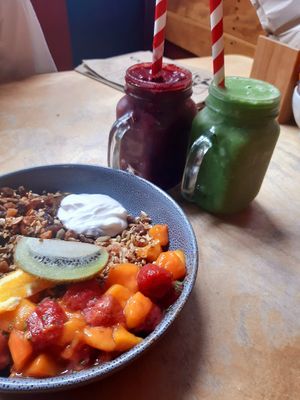 Full of flavour, healthy and fresh :) at Fat Dog in Rotorua