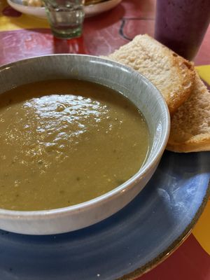 Sweet potato and corn soup with yummy toasted bread at Fat Dog in Rotorua