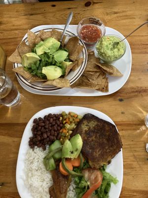 Vegan nachos & vegan Casado   at Restobar Balú in Quepos