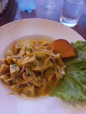 Champignons at Karamba Restobar  in Paracas