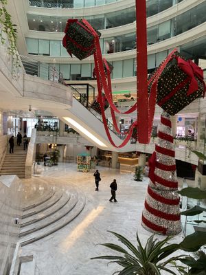 Atrium  at Mother Burger - Saldanha in Lisbon
