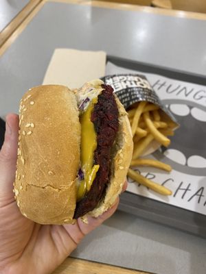 Good value at Mother Burger - Saldanha in Lisbon