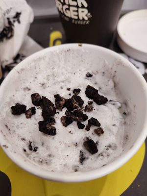 Oreo mousse at Mother Burger - Saldanha in Lisbon