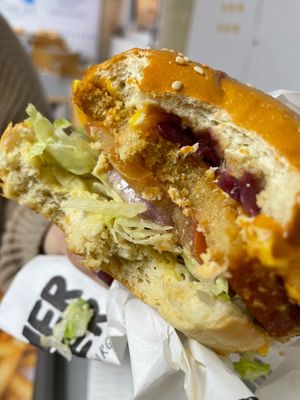 Street burger at Mother Burger - Saldanha in Lisbon