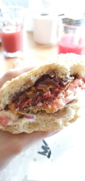 Queen burger at Mother Burger - Saldanha in Lisbon