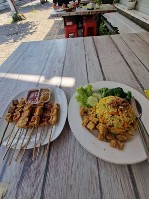  at Vegi House in Singaraja