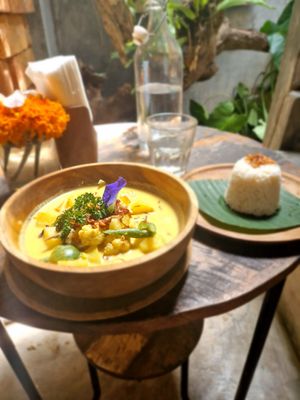 Curry at Warung Seni in Tejakula