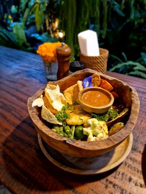 Grillgemüse at Warung Seni in Tejakula