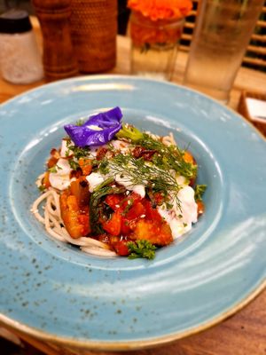 Auberginen Nudeln auf Anfrage at Warung Seni in Tejakula