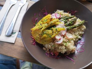 Vegan at Ventre Content in Liege