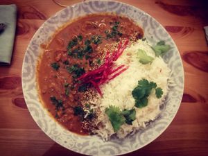 Curry rice at Ventre Content in Liege