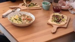 "Mini-tartelette" and rice with "vegetable steak" at Ventre Content in Liege