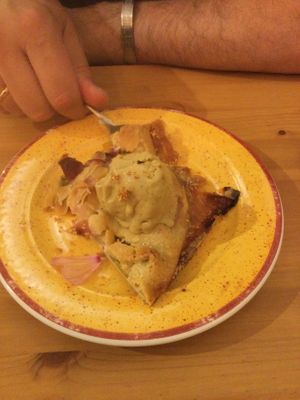 Dessert at Ventre Content in Liege