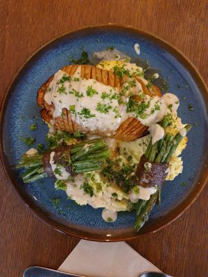  at Ventre Content in Liege