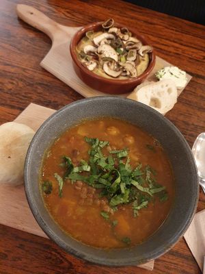  at Ventre Content in Liege