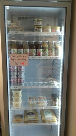 Vegan butter, tofu, fresh juices. Coconutyoghurt was out. at Odevie in Ypres