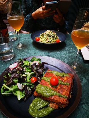 Main courses: Lasagna & Linguine at The Green Affair - Chiado in Lisbon