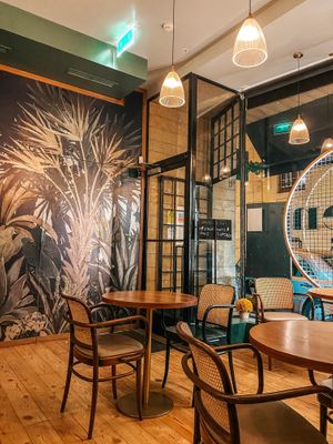 Inside at The Green Affair - Chiado in Lisbon