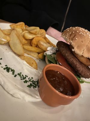 Burger and chips at The Green Affair - Chiado in Lisbon