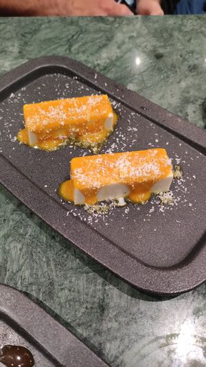 Panacotta com calda de manga at The Green Affair - Chiado in Lisbon