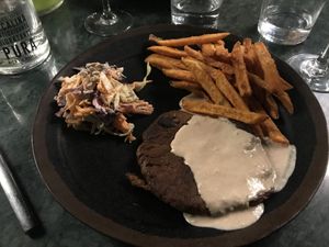 Seitan and (no) pepper sauce at The Green Affair - Chiado in Lisbon