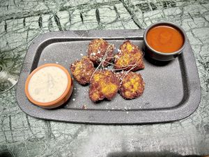 Vegan cauliflower   at The Green Affair - Chiado in Lisbon