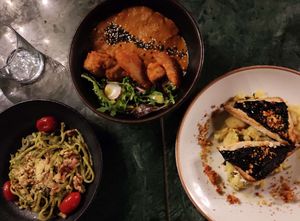 some main dishes at The Green Affair - Chiado in Lisbon