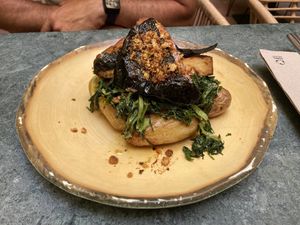 Tofu met aardappel en groene groenten   at The Green Affair - Chiado in Lisbon