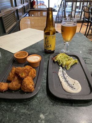 Cauliflower and vegetable gyoza  at The Green Affair - Chiado in Lisbon
