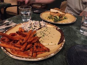 Com molho de pimenta at The Green Affair - Chiado in Lisbon