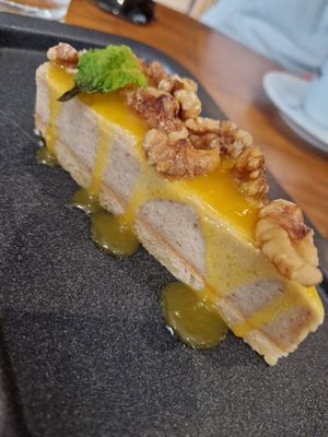 Mango cheesecake at The Green Affair - Chiado in Lisbon