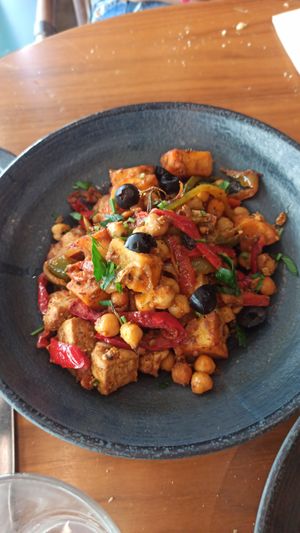Chickpea and tofu with roasted vegetables at The Green Affair - Chiado in Lisbon