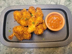 Cauliflower Wings at The Green Affair - Chiado in Lisbon