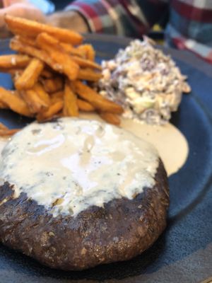 Seitan steak with peppers sauce, sweet potato fries and coleslaw  at The Green Affair - Chiado in Lisbon