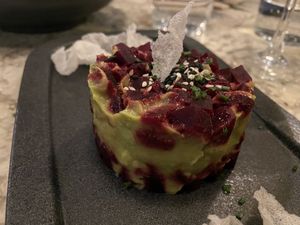 Beetroot tartar with avocado (starter) at The Green Affair - Chiado in Lisbon