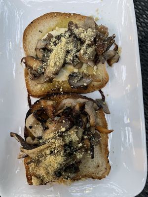   at Darbster in West Palm Beach