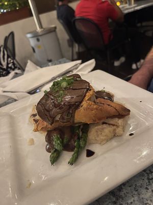 “Beef” Wellingtonn  at Darbster in West Palm Beach