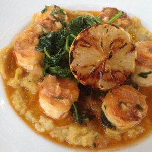 scallops with mashed potatoes and spinach at Darbster in West Palm Beach