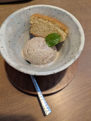 Ice cream at Cafe Pony in Kumamoto