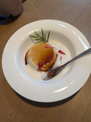 Flan at Cafe Pony in Kumamoto
