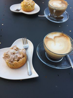 apple muffin and soy cappuccino at Sophie Bistrot and Bakery in Padua