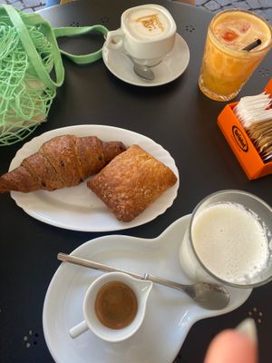 Breakfa at Sophie Bistrot and Bakery in Padua