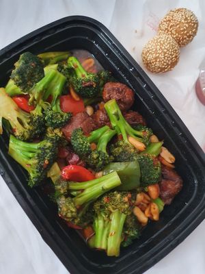 Yum at Enjoy Vegetarian - Financial District in San Francisco