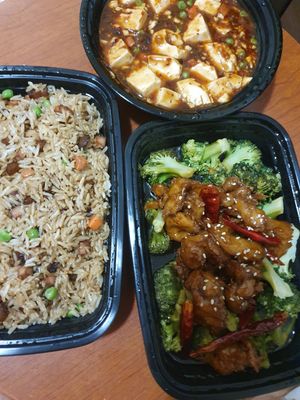 General tso at Enjoy Vegetarian - Financial District in San Francisco