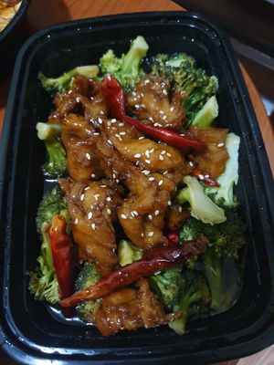 General tso at Enjoy Vegetarian - Financial District in San Francisco