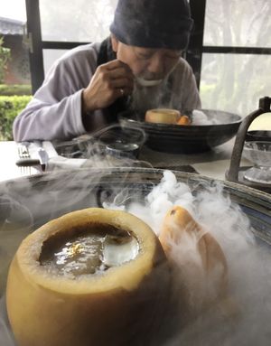 Pear soup  at Yangming Spring - 陽明春天蔬食 in Taipei