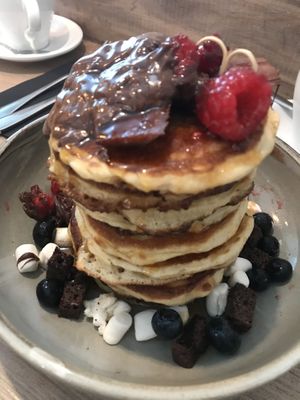 IMPOSSIBLE pancakes (but it was easy to eat 9 of them!)  at Potts Coffee in Liverpool